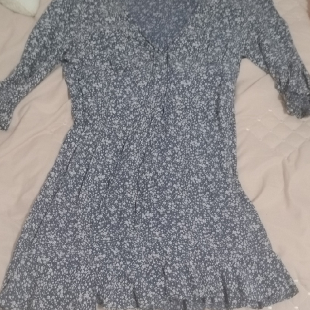 Chic Navy Floral Long Sleeve Dress